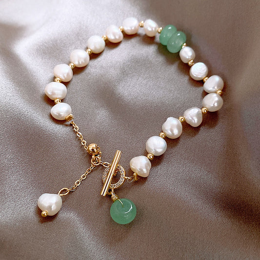 Embrace Elegance with Our Irregular Freshwater Pearl Bracelet!